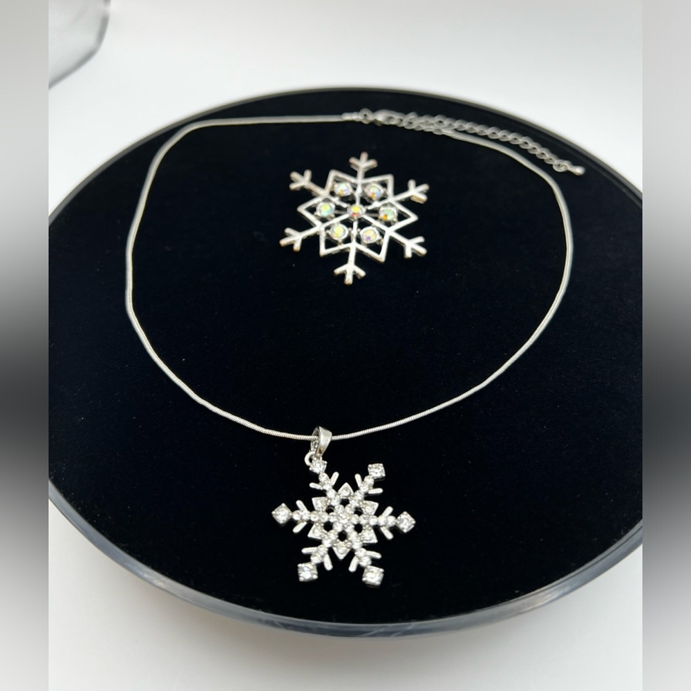 Snowflake Rhinestone Necklace and Brooch - Picture 5 of 8